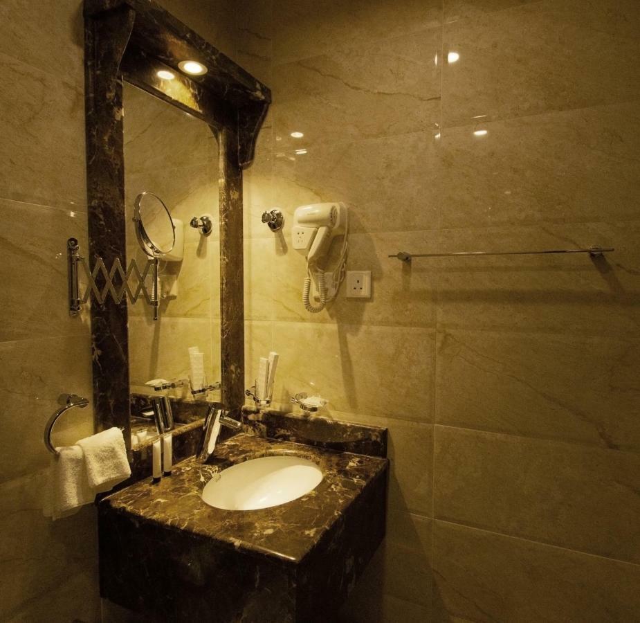 Rona Al Khobar Hotel ภายนอก รูปภาพ
