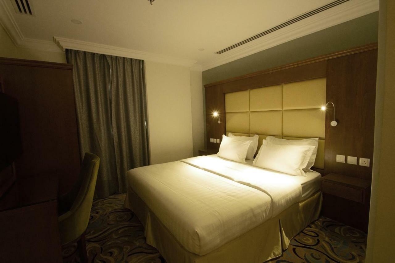 Rona Al Khobar Hotel ภายนอก รูปภาพ